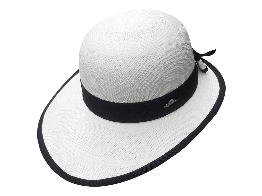 Model Front: De Punta En Blanco Chapeau Panama Lady Golf White Black