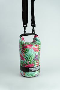 Model Back: Feelfree Sac De Plage Dry Tube 1,5L Tropical Harmony Mint
