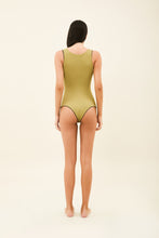 Load image into Gallery viewer, Mirela Oliva Preto UPF50+
