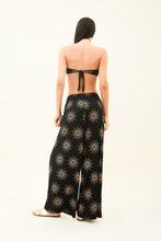 Load image into Gallery viewer, Pantalona Shine-Preto UPF50+
