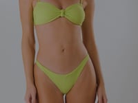 Load and play video in Gallery viewer, Video: Rio De Sol Ensemble Set Bora-Citrus Bandeau-Joy Leblon
