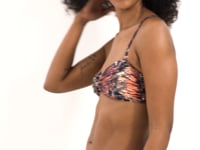 Load and play video in Gallery viewer, Video: Rio De Sol Bas Bottom Cobra Ibiza-Comfy
