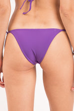 Load image into Gallery viewer, Image 07: Rio De Sol Bas Bottom Amuleto Lacinho
