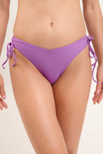 Load image into Gallery viewer, Gallery: Rio De Sol Bas Bottom Bio-Floreira Lola
