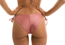 Load image into Gallery viewer, Image 06: Rio De Sol Bas Bottom Callas Inv Comfort
