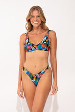 Load image into Gallery viewer, Image 05: Rio De Sol Bas Bottom Flair Cali

