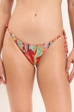 Load image into Gallery viewer, Image 07: Rio De Sol Bas Bottom Floral-Scales Lacinho
