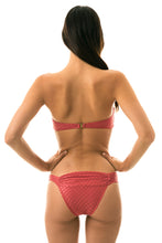 Load image into Gallery viewer, Model Back: Rio De Sol Bas Bottom Kiwanda Madras Band Comfort
