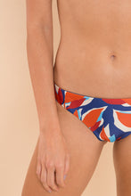 Load image into Gallery viewer, Image 08: Rio De Sol Bas Bottom Leaves Essential-Comfy
