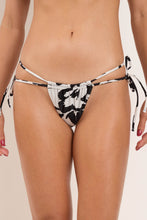Load image into Gallery viewer, Gallery: Rio De Sol Bas Bottom Poppy Pipa
