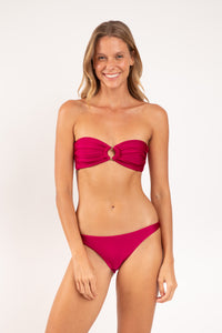 Model Front: Rio De Sol Bas Bottom Shimmer-Desejo Leblon