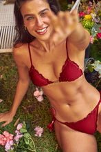 Load image into Gallery viewer, Image 06: Rio De Sol Bas Bottom Shimmer-Divino Frufru-Fio
