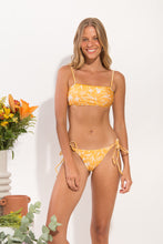 Load image into Gallery viewer, Model Front: Rio De Sol Bas Bottom Sunny-Forest Ibiza-Comfy
