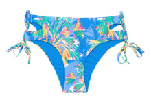 Load image into Gallery viewer, Product Front: Rio De Sol Bas Bottom Treetop Madrid
