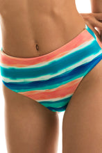 Load image into Gallery viewer, Gallery: Rio De Sol Bas Bottom Upbeat Reto Hotpant
