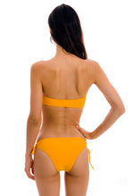 Load image into Gallery viewer, Model Back: Rio De Sol Bas Bottom Uv-Pequi Madrid
