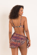 Load image into Gallery viewer, Model Back: Rio De Sol Jupe De Page Cobra Mini-Sarong
