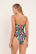 Load image into Gallery viewer, Model Back: Rio De Sol Une Pièce Flair Cleo

