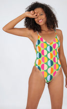 Load image into Gallery viewer, Model Front: Rio De Sol Une Pièce Garden-City Hype
