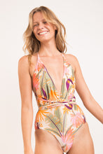 Load image into Gallery viewer, Image 06: Rio De Sol Une Pièce Oasis New Vegas
