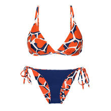 Load image into Gallery viewer, Product Back: Rio De Sol Ensemble Set Amore-Red Tri-Fixo Ibiza-Comfy
