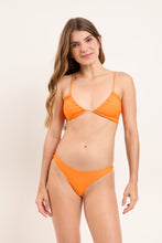 Load image into Gallery viewer, Model Front: Rio De Sol Ensemble Set Bio-Laranjada Camille Essential

