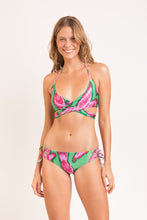 Load image into Gallery viewer, Model Front: Rio De Sol Ensemble Set Parrots Kate Madrid

