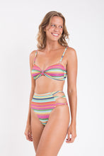 Load image into Gallery viewer, Image 07: Rio De Sol Ensemble Set Supercolor Bandeau-Joy Highwaist-Spin
