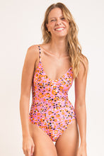 Load image into Gallery viewer, Image 06: Rio De Sol Une Pièce Sweet-Camo Hype
