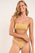 Load image into Gallery viewer, Image 07: Rio De Sol Haut Top Fluity-Dourado Bandeau-Reto
