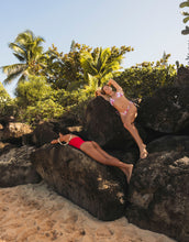 Load image into Gallery viewer, Image 12: Rio De Sol Haut Top Pua-Hibiscus Kauai
