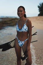 Load image into Gallery viewer, Image 10: Rio De Sol Haut Top Pua-Pacifica Hana
