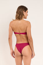 Load image into Gallery viewer, Model Back: Rio De Sol Haut Top Shimmer-Desejo Bandeau-Joy
