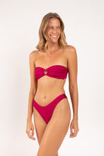 Load image into Gallery viewer, Image 05: Rio De Sol Haut Top Shimmer-Desejo Mavi
