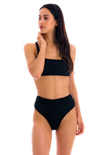 Load image into Gallery viewer, Model Front: Rio De Sol Haut Top St-Tpz-Black Reto

