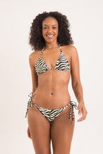 Load image into Gallery viewer, Model Front: Rio De Sol Haut Top Wild-Black Tri-Inv
