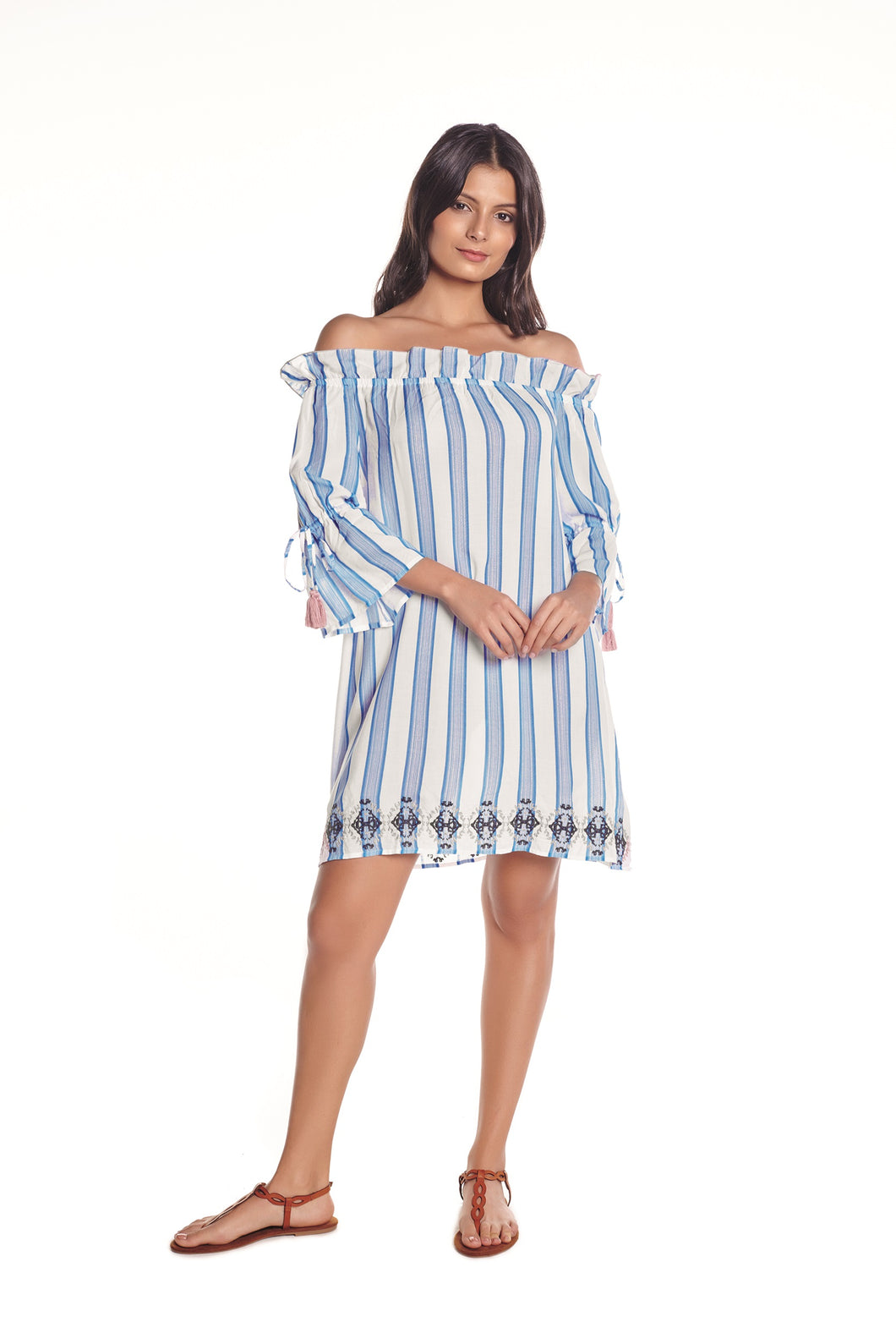 Model Front: Saha Vêtement De Plage Viento Blue Stripes
