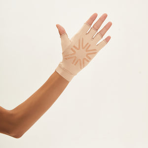 Short Glove Chocolate UPF50+