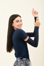 Load image into Gallery viewer, Sun-Protection Sleeve Navy UPF50+
