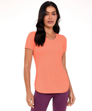 Load image into Gallery viewer, Skin Fit T-Shirt Alongada Gola V Laranja Melon

