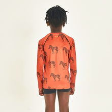 Load image into Gallery viewer, Model Back: Uv Line T-Shirt Longsleeve Acqua Zebra Inf Upf50+
