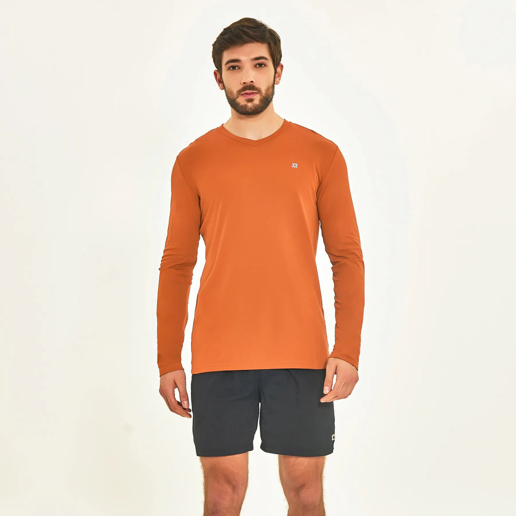 Model Front: Uv Line T-Shirt Pour Homme Longsleeve Sport Fit Caramelo