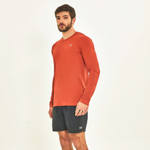 Load image into Gallery viewer, Image 02: Uv Line T-Shirt Longsleeve Sport Fit Ferrugem Upf50+
