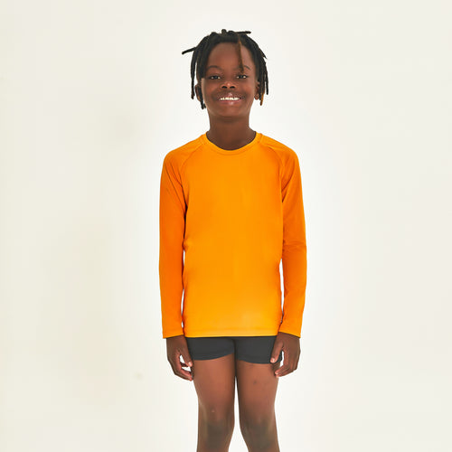 Model Front: Uv Line T-Shirt Longsleeve Uprpo Inf Amarelo Queimado Upf50+