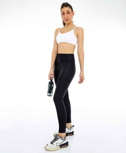 Couro Com Recorte Rebatidos Preto Leggings